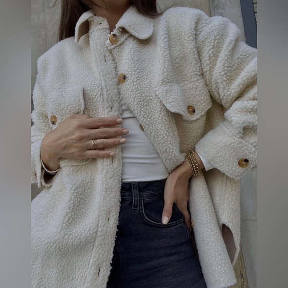 SIENNA SHERPA JACKET — In Cream - Picture 7 of 8